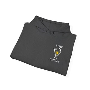 Harvest Smiles! - Unisex Heavy Blend™ Hooded Sweatshirt