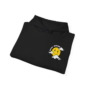 Universal Smiles! - Unisex Heavy Blend™ Hooded Sweatshirt